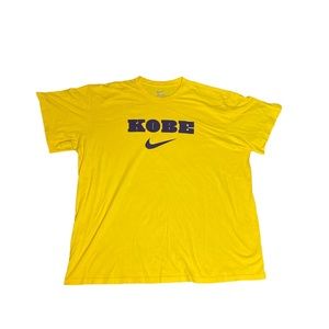 NIKE Kobe Black Mamba T Shirt Men’s Size 3XL Yellow Purple Loose Fit Cotton Tee